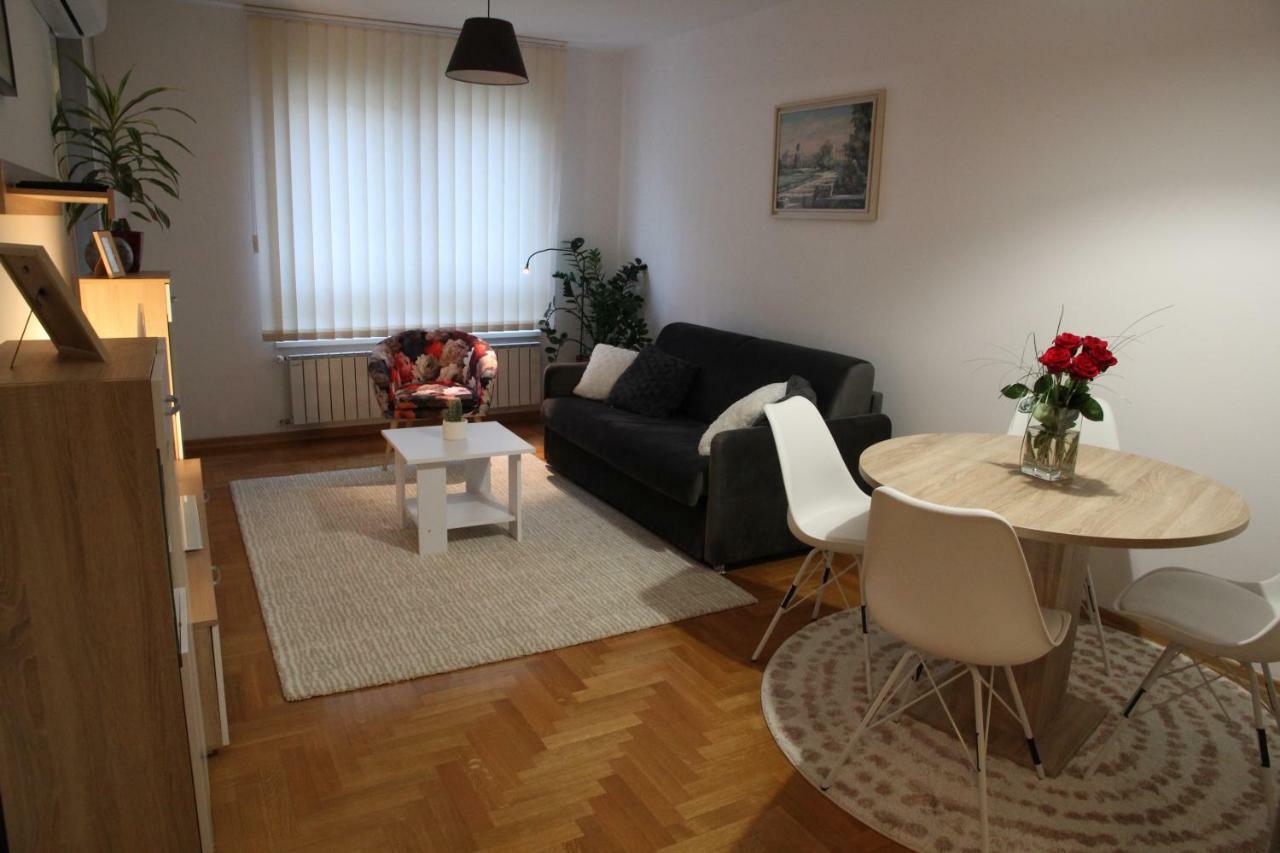 Vana Apartment Zagreb Exterior foto
